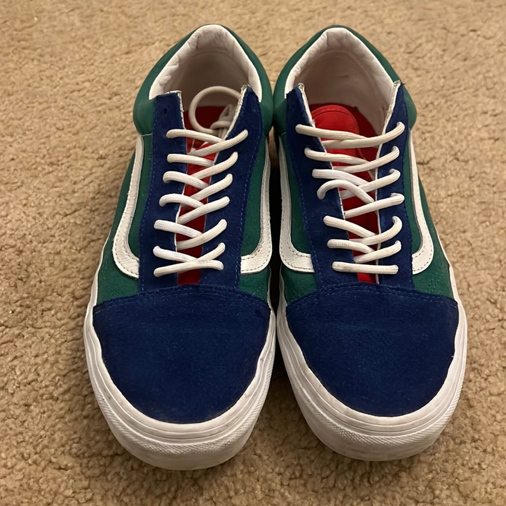 Vans